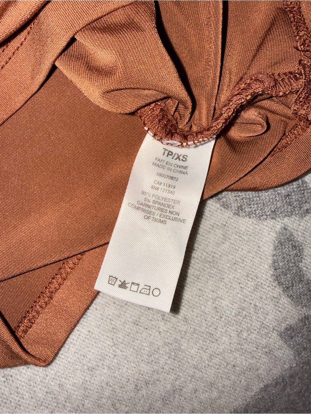 Dynamite Ruched Crop Tank Top - Brown - Picture 6 of 7